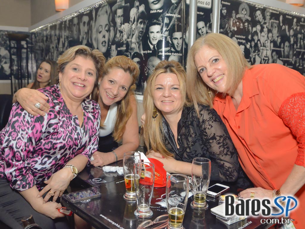 Memphis Rock Bar recebeu a banda Tabooband que animou o sábado Memphis Rock Bar recebeu a banda Tabooband que animou o sábado