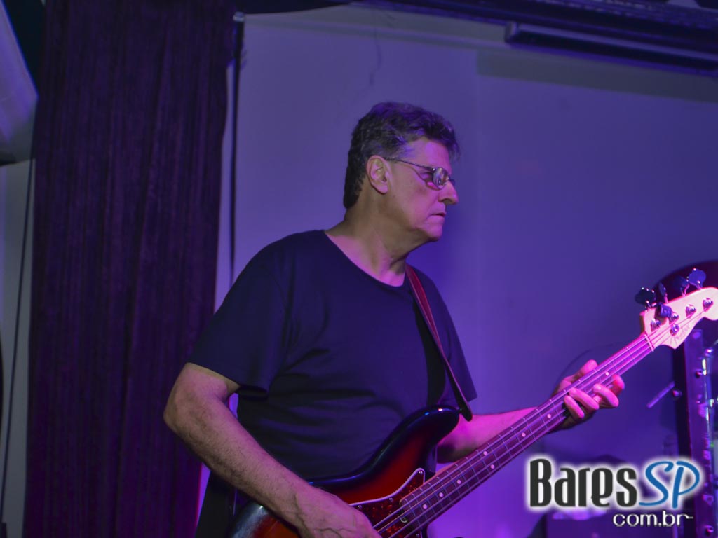 Memphis Rock Bar recebeu a banda Tabooband que animou o sábado Memphis Rock Bar recebeu a banda Tabooband que animou o sábado