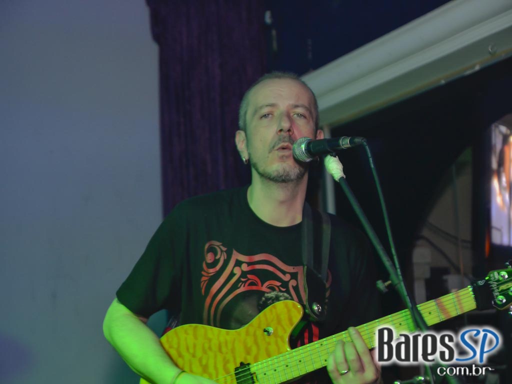 Memphis Rock Bar recebeu a banda Tabooband que animou o sábado Memphis Rock Bar recebeu a banda Tabooband que animou o sábado