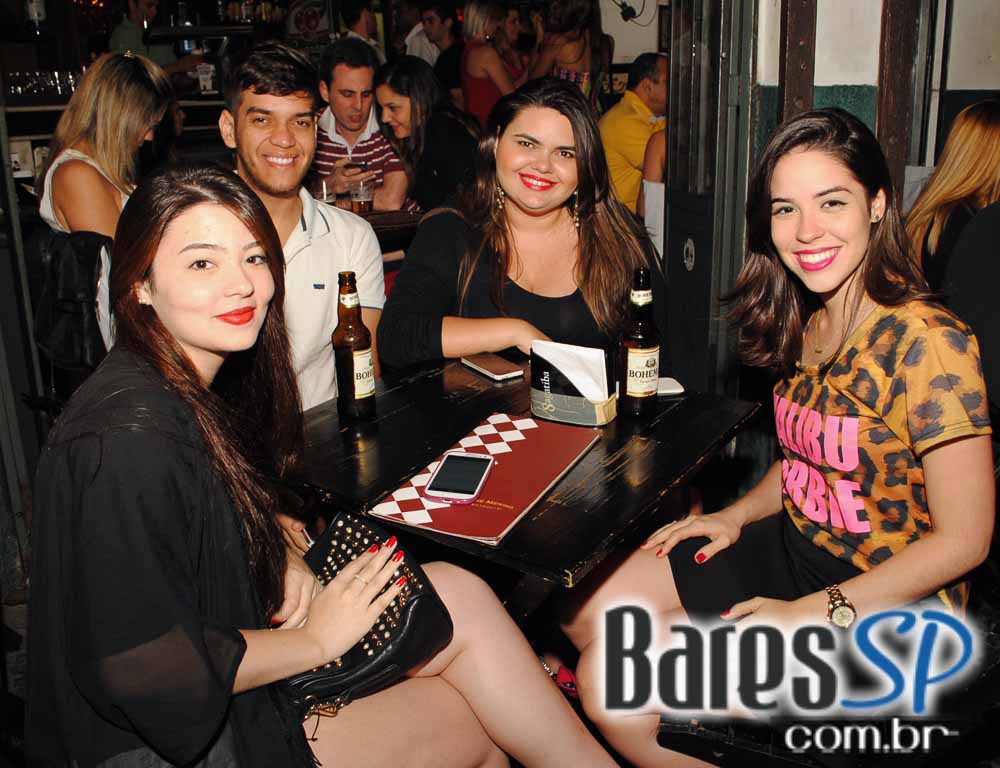 Grupo Akaso no José Menino Grupo Akaso no José Menino