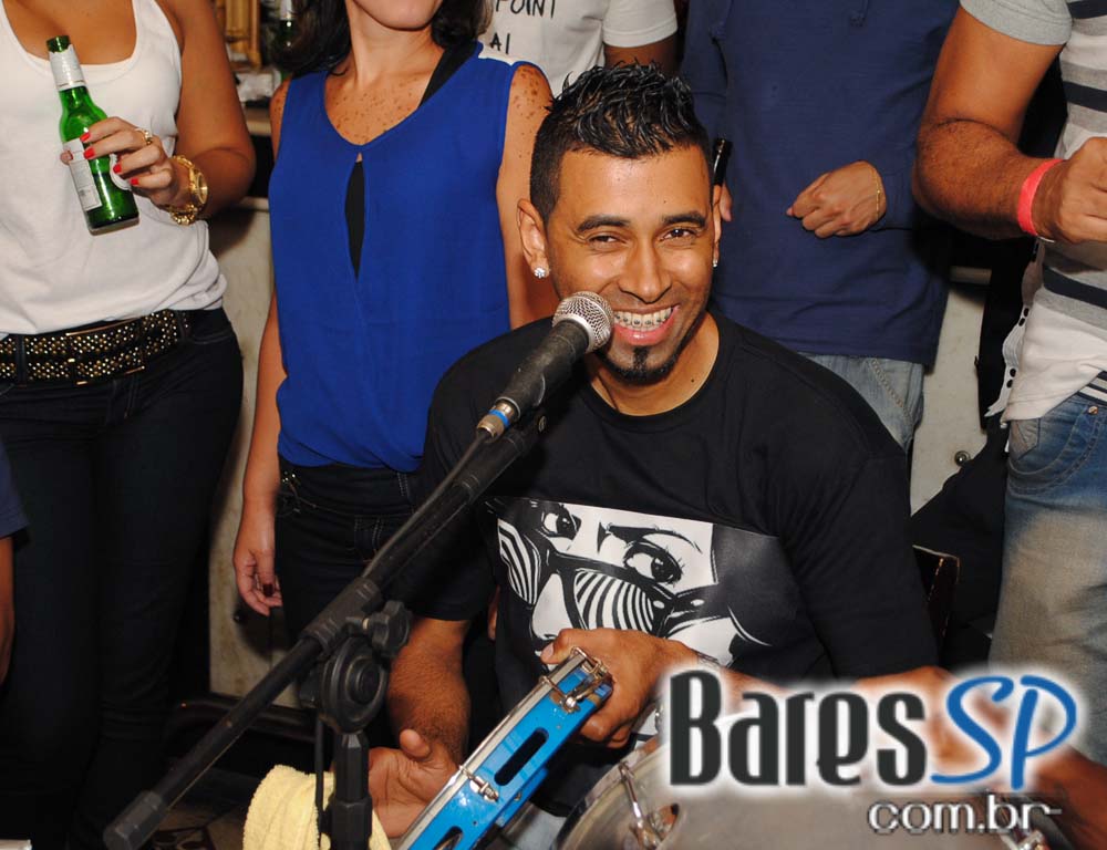 Grupo Akaso no José Menino Grupo Akaso no José Menino