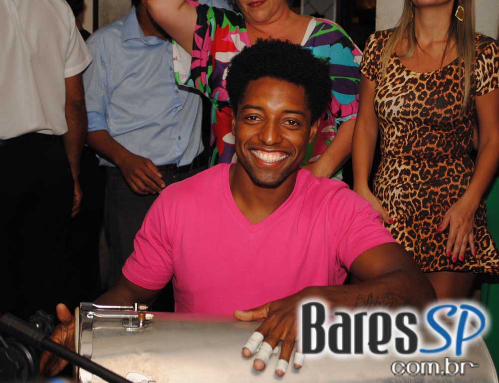 Grupo Akaso no José Menino Grupo Akaso no José Menino