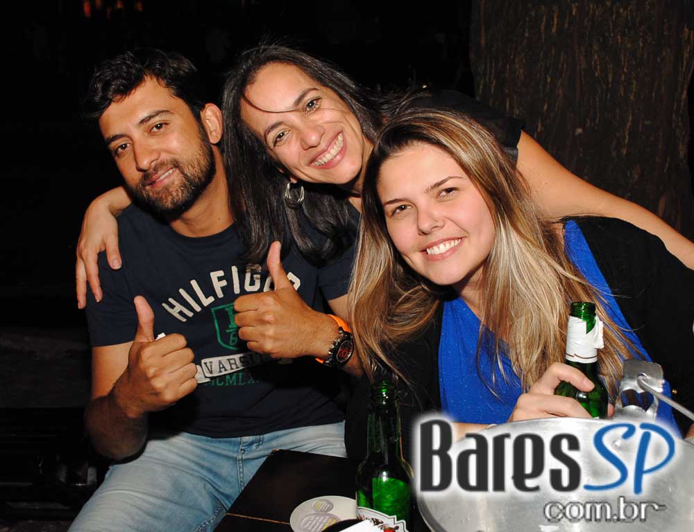 Grupo Akaso no José Menino Grupo Akaso no José Menino