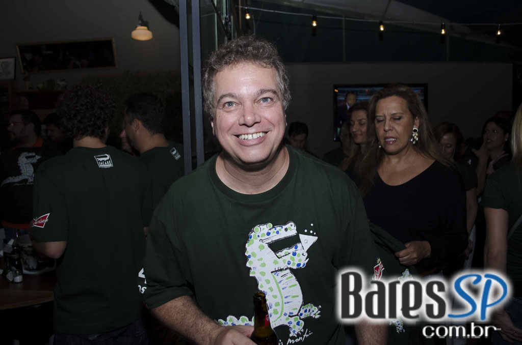 Jacaré Grill comemorou 24 anos e apresentou a cidade o primeiro parklet da Vila Madalena Jacaré Grill comemorou 24 anos e apresentou a cidade o primeiro parklet da Vila Madalena