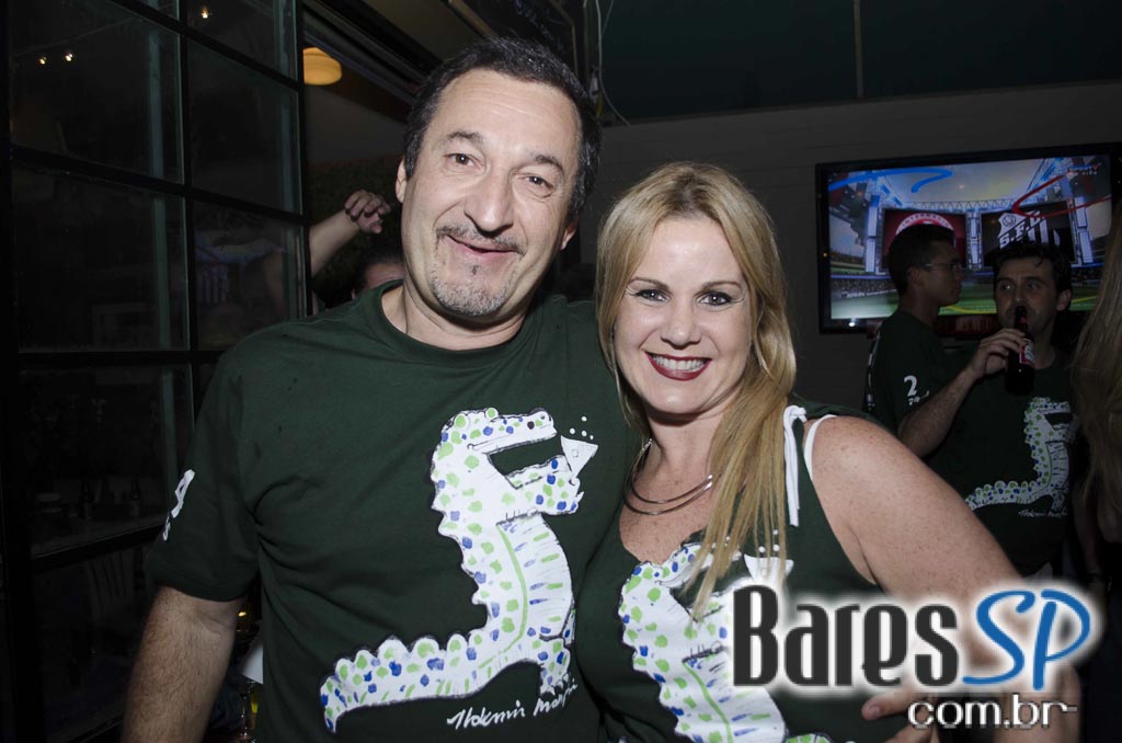 Jacaré Grill comemorou 24 anos e apresentou a cidade o primeiro parklet da Vila Madalena Jacaré Grill comemorou 24 anos e apresentou a cidade o primeiro parklet da Vila Madalena