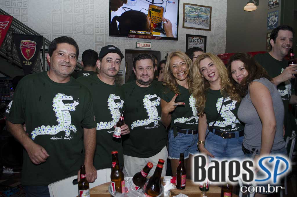 Jacaré Grill comemorou 24 anos e apresentou a cidade o primeiro parklet da Vila Madalena Jacaré Grill comemorou 24 anos e apresentou a cidade o primeiro parklet da Vila Madalena