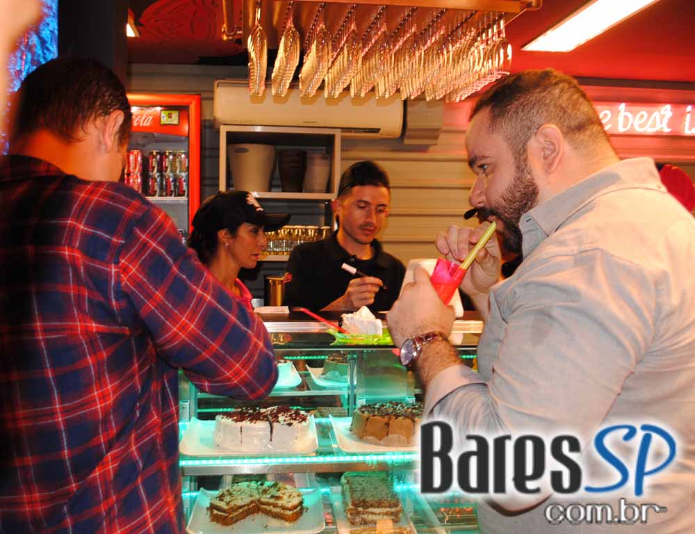 Doceria The Sweet Bubbles inaugurou quarta-feira no Itaim Bibi Doceria The Sweet Bubbles inaugurou quarta-feira no Itaim Bibi