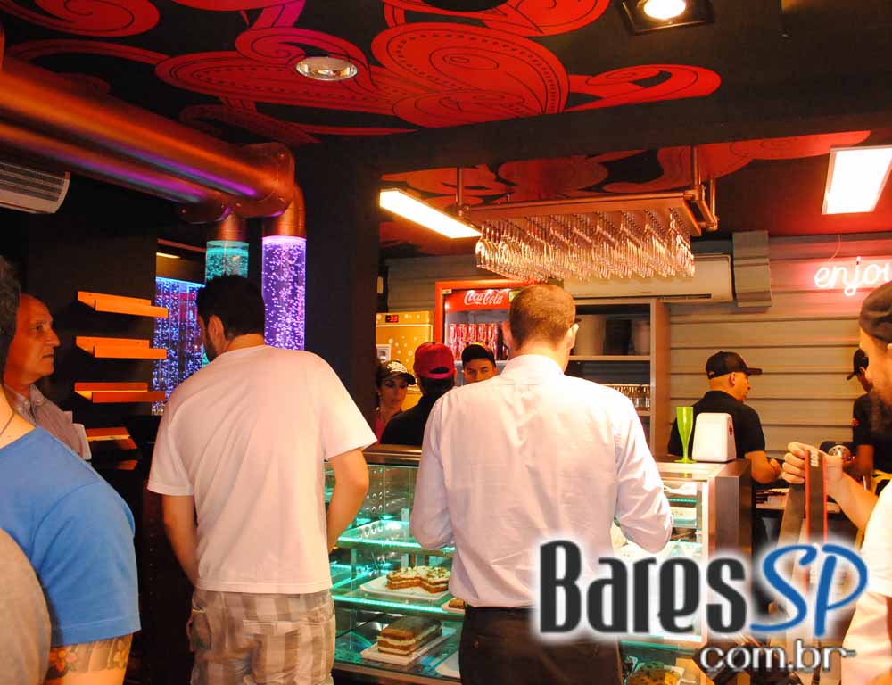 Doceria The Sweet Bubbles inaugurou quarta-feira no Itaim Bibi Doceria The Sweet Bubbles inaugurou quarta-feira no Itaim Bibi