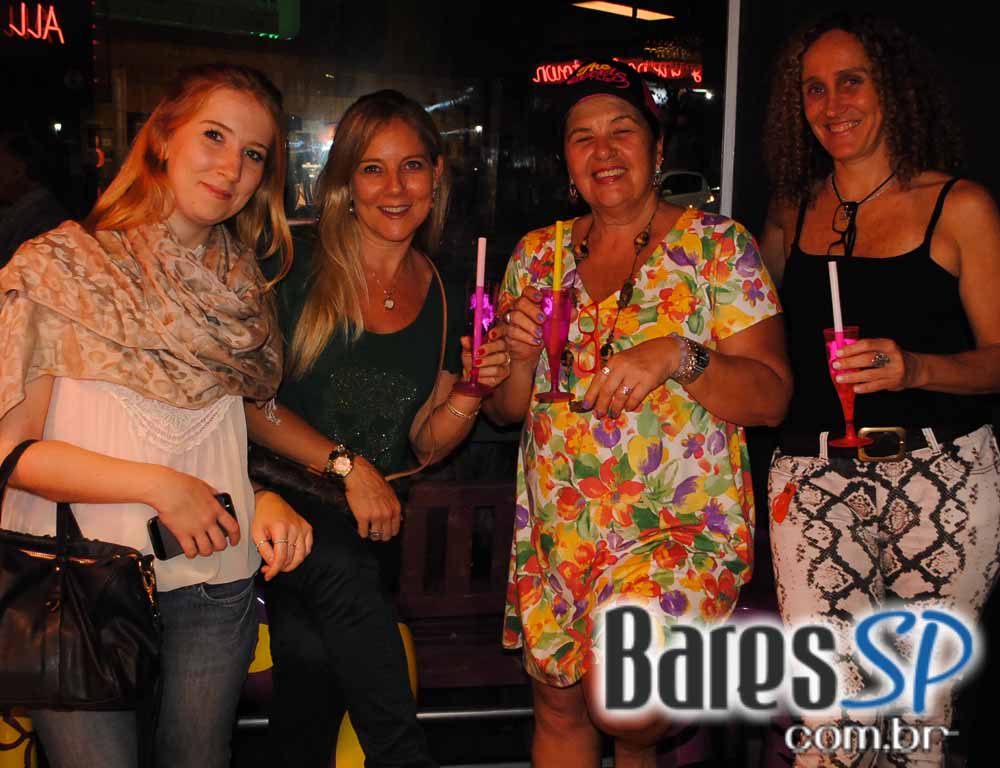 Doceria The Sweet Bubbles inaugurou quarta-feira no Itaim Bibi Doceria The Sweet Bubbles inaugurou quarta-feira no Itaim Bibi