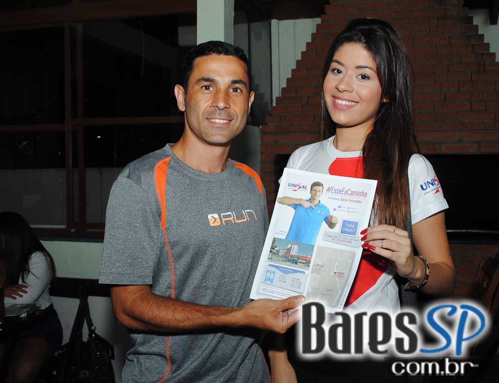 Bar Bambu ofereceu um delicioso balcão de acepipes onde são servidos mais de 40 opções de petiscos - Unisal Bar Bambu ofereceu um delicioso balcão de acepipes onde são servidos mais de 40 opções de petiscos - Unisal