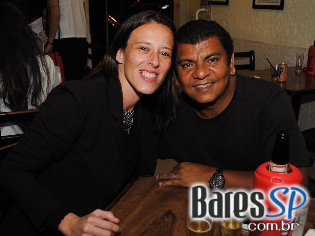 Happy Hour animou O Alemão Bar com cerveja gelada - Unisal Happy Hour animou O Alemão Bar com cerveja gelada - Unisal