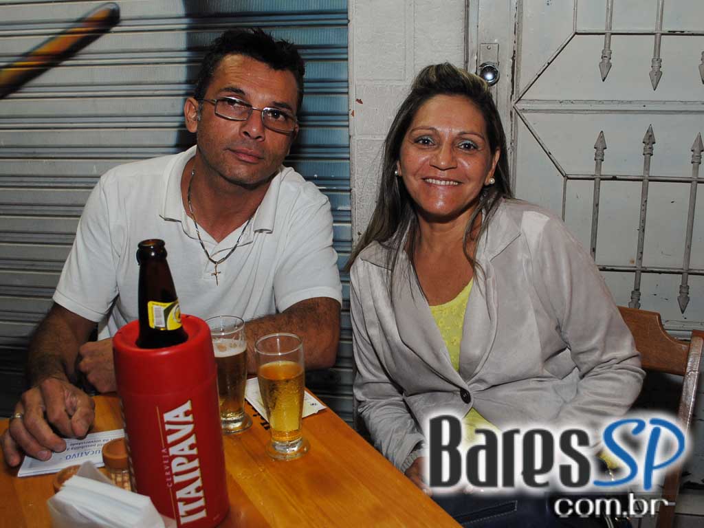 Happy Hour animou O Alemão Bar com cerveja gelada - Unisal Happy Hour animou O Alemão Bar com cerveja gelada - Unisal