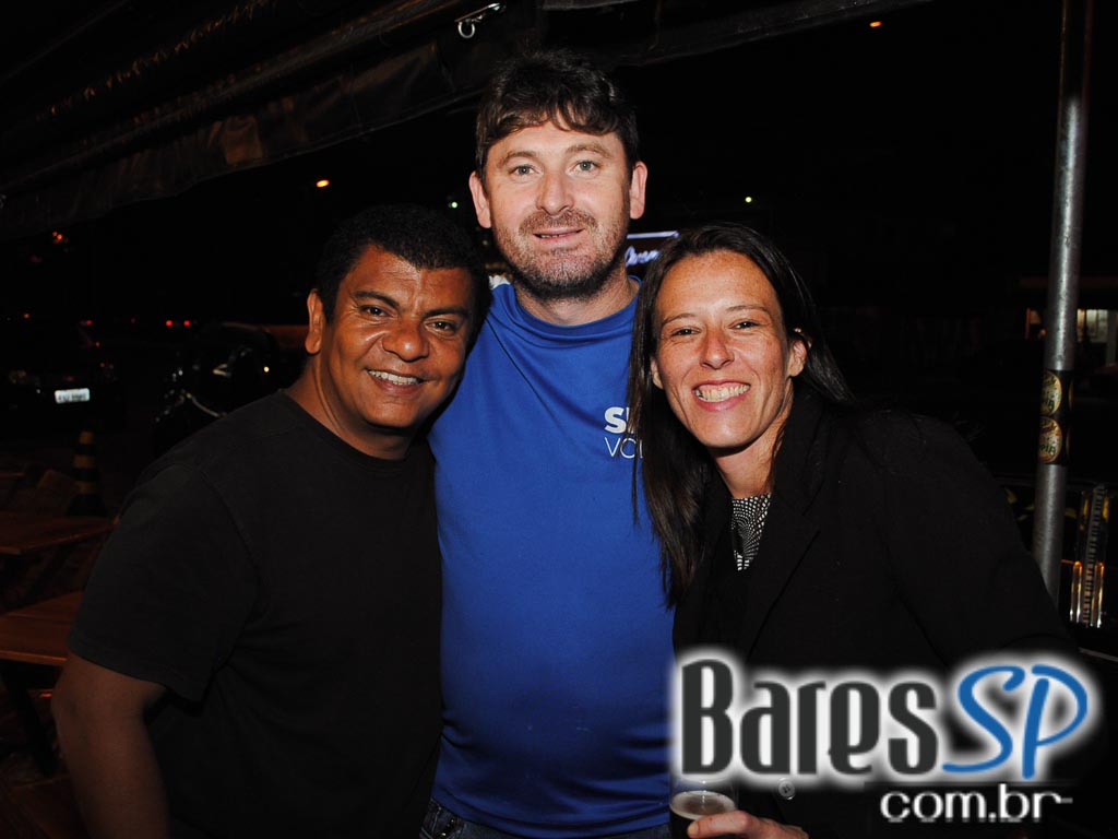 Happy Hour animou O Alemão Bar com cerveja gelada - Unisal Happy Hour animou O Alemão Bar com cerveja gelada - Unisal