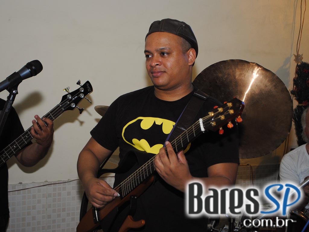 Happy Hour animou O Alemão Bar com cerveja gelada - Unisal Happy Hour animou O Alemão Bar com cerveja gelada - Unisal