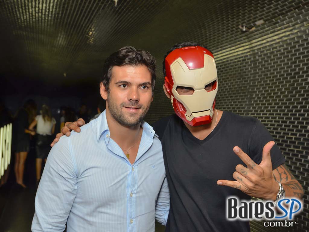 Rapper internacional Ja Rule se apresentou nesta sexta-feira no Club Disco Rapper internacional Ja Rule se apresentou nesta sexta-feira no Club Disco