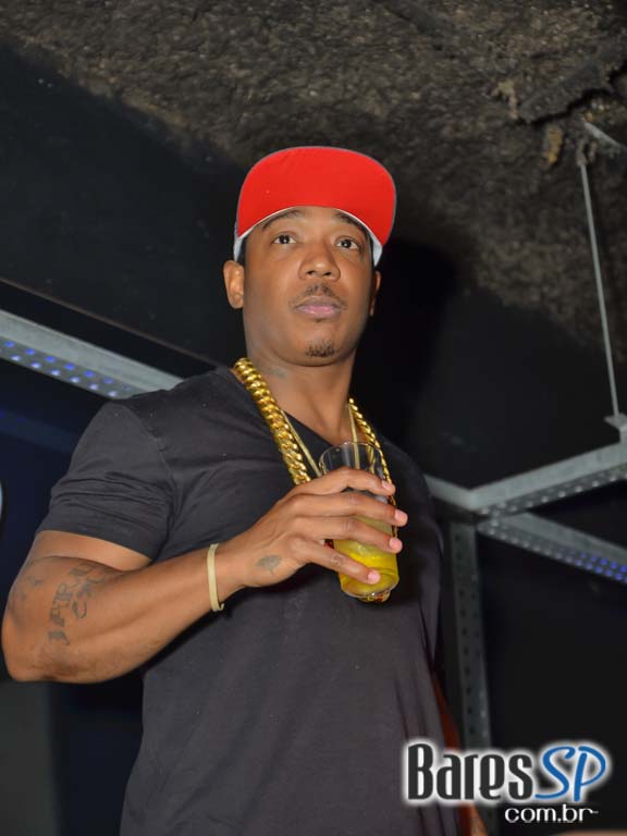 Rapper internacional Ja Rule se apresentou nesta sexta-feira no Club Disco Rapper internacional Ja Rule se apresentou nesta sexta-feira no Club Disco