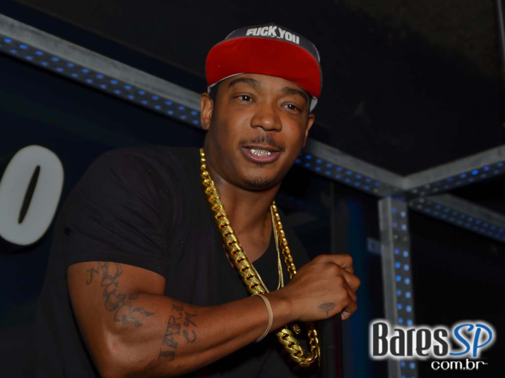 Rapper internacional Ja Rule se apresentou nesta sexta-feira no Club Disco Rapper internacional Ja Rule se apresentou nesta sexta-feira no Club Disco