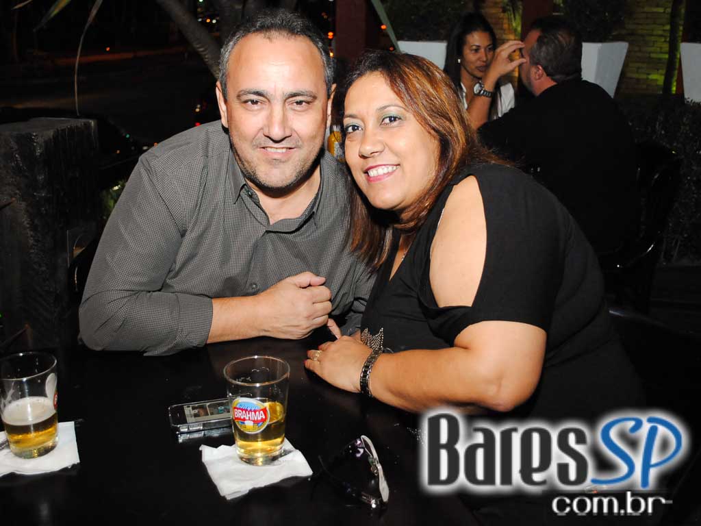 Santa Avenida ofereceu feijoada e música ao vivo neste sábado - Unisal Santa Avenida ofereceu feijoada e música ao vivo neste sábado - Unisal