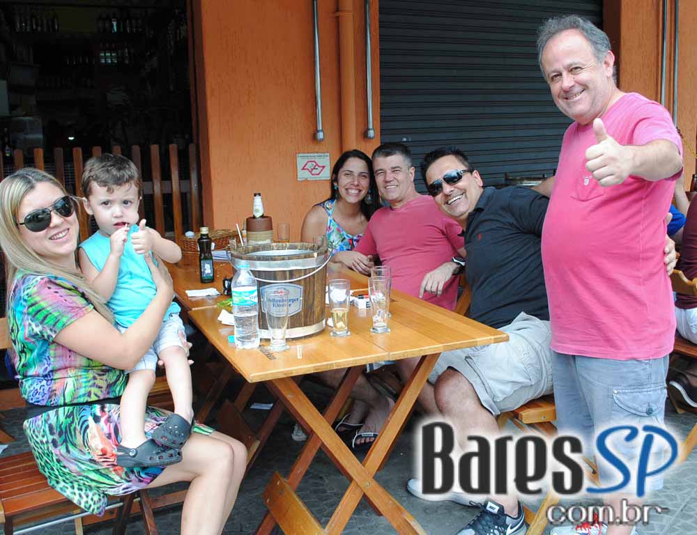 Nação Nordestina ofereceu cardápio variado e mais de 100 rótulos de cachaças - Unisal Nação Nordestina ofereceu cardápio variado e mais de 100 rótulos de cachaças - Unisal