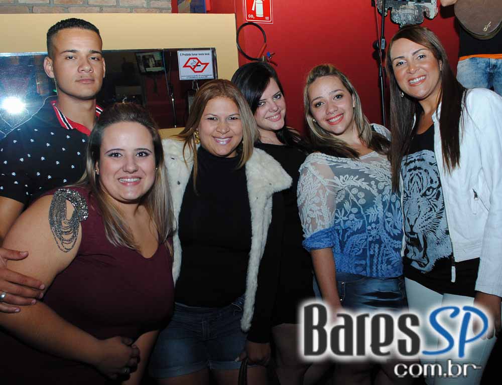 Grupo Amizade Verdadeira e Wesley & Lucas se apresentaram sexta-feira no Adega Original - Unisal Grupo Amizade Verdadeira e Wesley & Lucas se apresentaram sexta-feira no Adega Original - Unisal