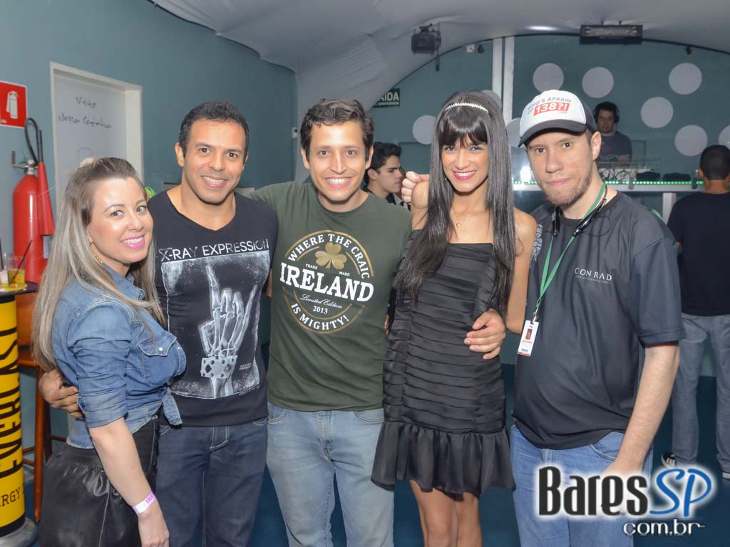 Sonora Eletronic Festival com DJ Dimy Soler aconteceu na sexta-feira no Sr. Balthazar Sonora Eletronic Festival com DJ Dimy Soler aconteceu na sexta-feira no Sr. Balthazar