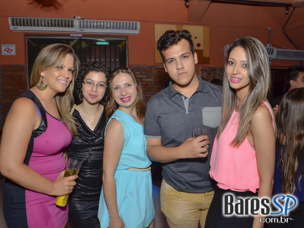 Sonora Eletronic Festival com DJ Dimy Soler aconteceu na sexta-feira no Sr. Balthazar Sonora Eletronic Festival com DJ Dimy Soler aconteceu na sexta-feira no Sr. Balthazar