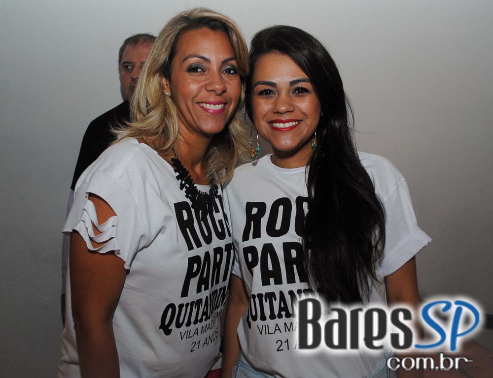 Bar Quitandinha comemorou 21 anos com Rock Party no sábado Bar Quitandinha comemorou 21 anos com Rock Party no sábado