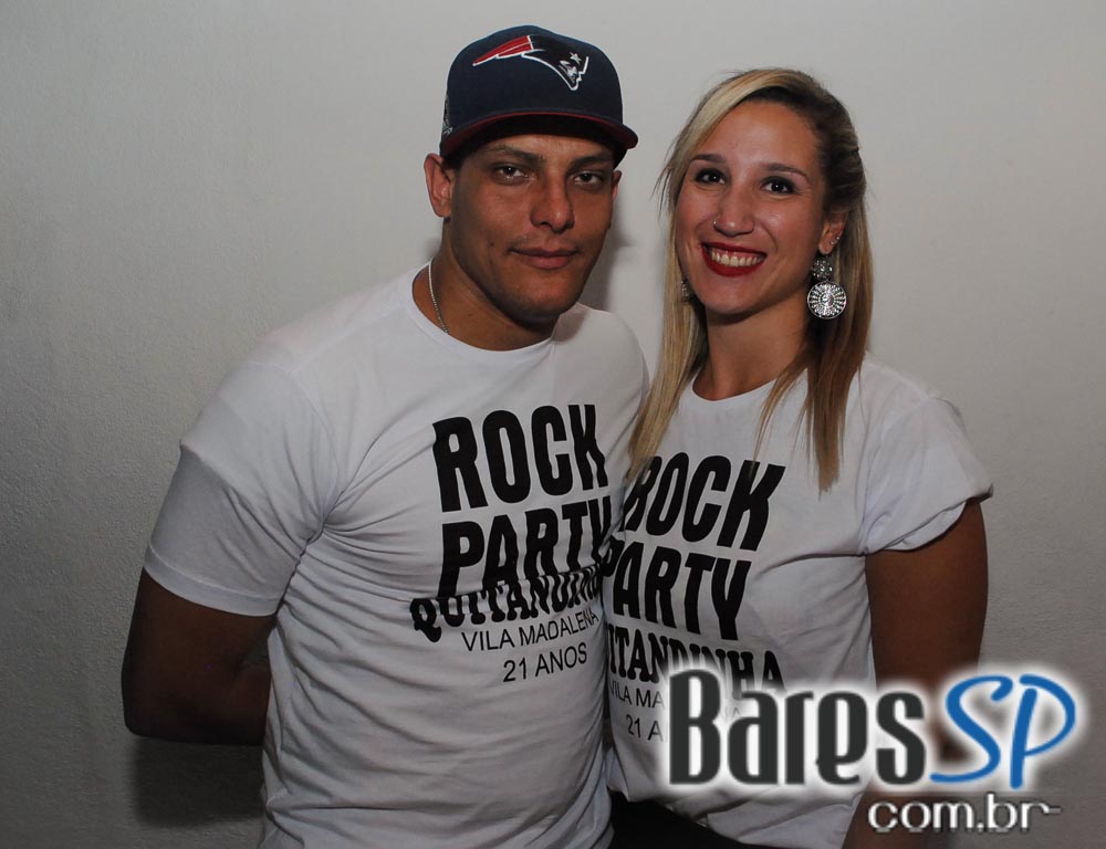 Bar Quitandinha comemorou 21 anos com Rock Party no sábado Bar Quitandinha comemorou 21 anos com Rock Party no sábado