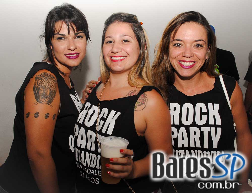 Bar Quitandinha comemorou 21 anos com Rock Party no sábado Bar Quitandinha comemorou 21 anos com Rock Party no sábado