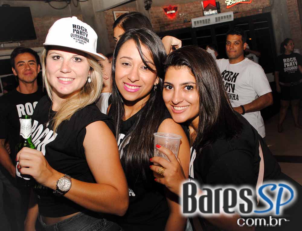 Bar Quitandinha comemorou 21 anos com Rock Party no sábado Bar Quitandinha comemorou 21 anos com Rock Party no sábado