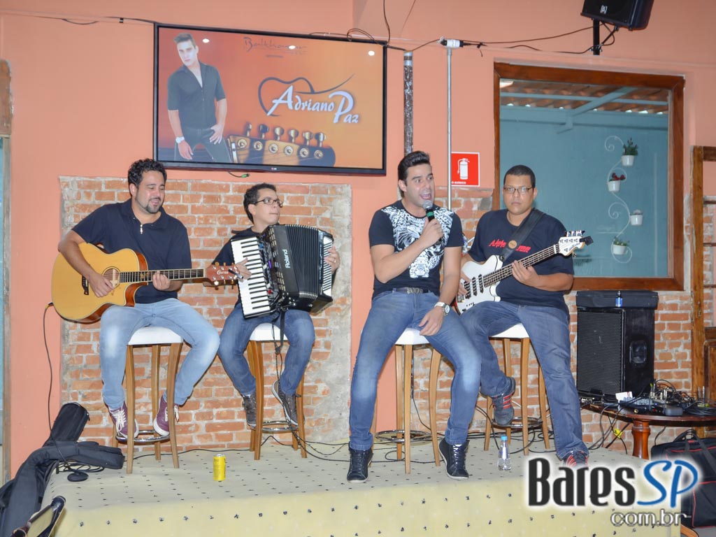 Almoço sertanejo com Adriano Paz e DJ Nilson de Rossi domingo no Sr. Balthazar Almoço sertanejo com Adriano Paz e DJ Nilson de Rossi domingo no Sr. Balthazar