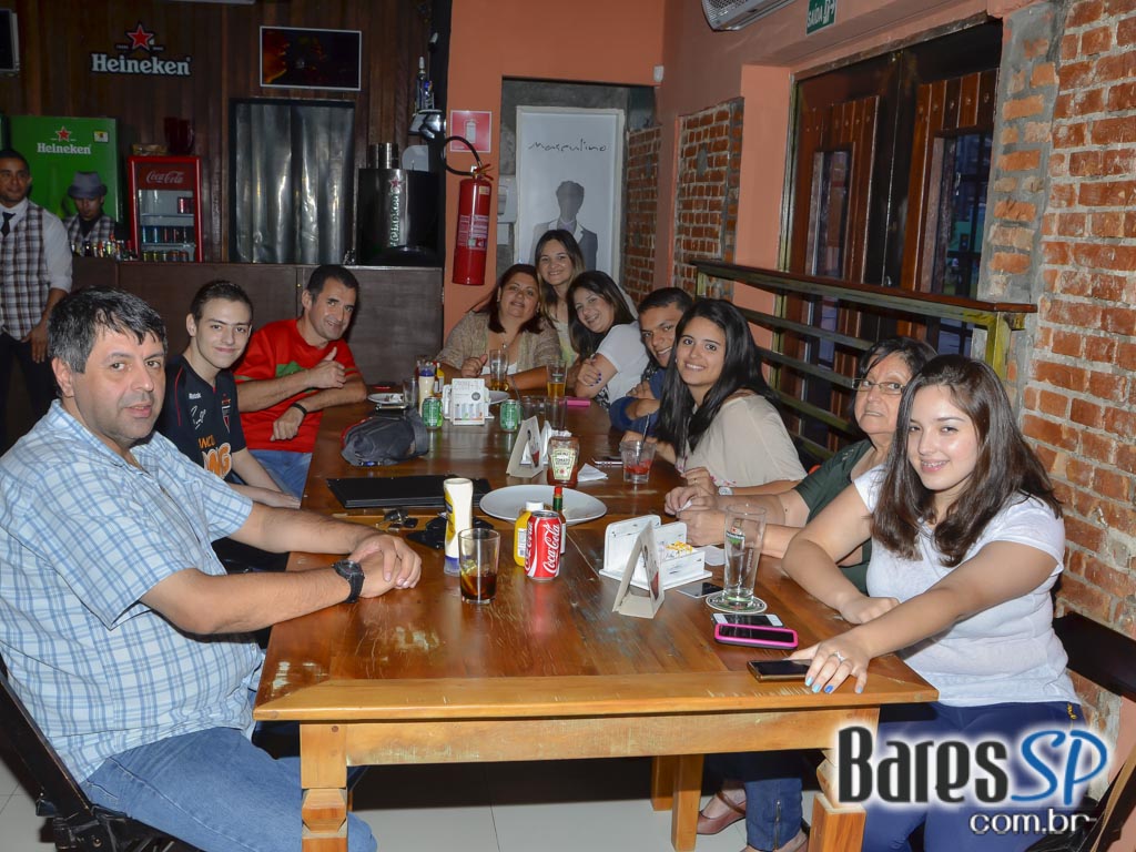 Almoço sertanejo com Adriano Paz e DJ Nilson de Rossi domingo no Sr. Balthazar Almoço sertanejo com Adriano Paz e DJ Nilson de Rossi domingo no Sr. Balthazar