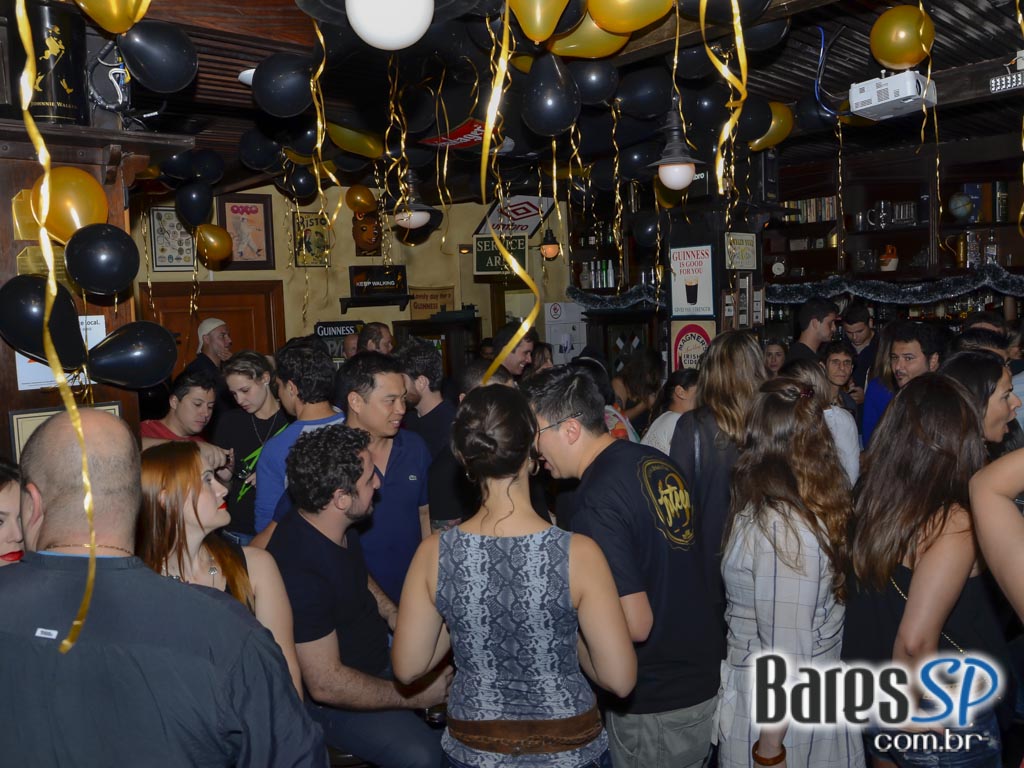 All Black comemorou 13 anos com bandas de rock e chope Heineken no domingo All Black comemorou 13 anos com bandas de rock e chope Heineken no domingo