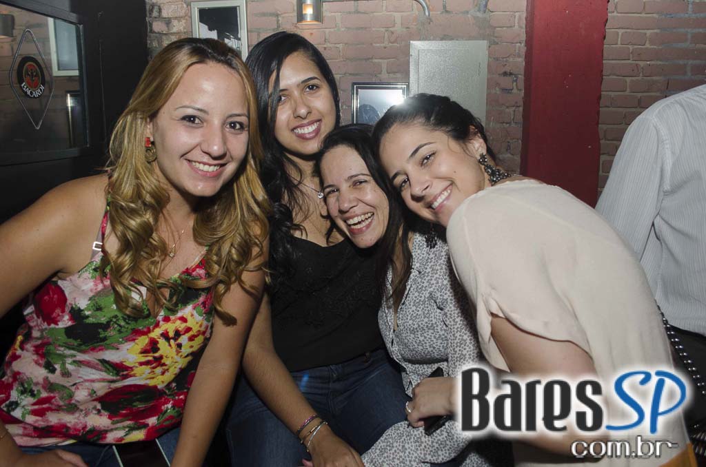 Jack Vartanian se apresentou no palco do B Music Bar em Pinheiros Jack Vartanian se apresentou no palco do B Music Bar em Pinheiros