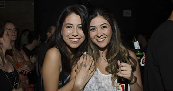 ZoomBeatles & Maccacos no palco do Morrison Rock Bar na sexta-feira