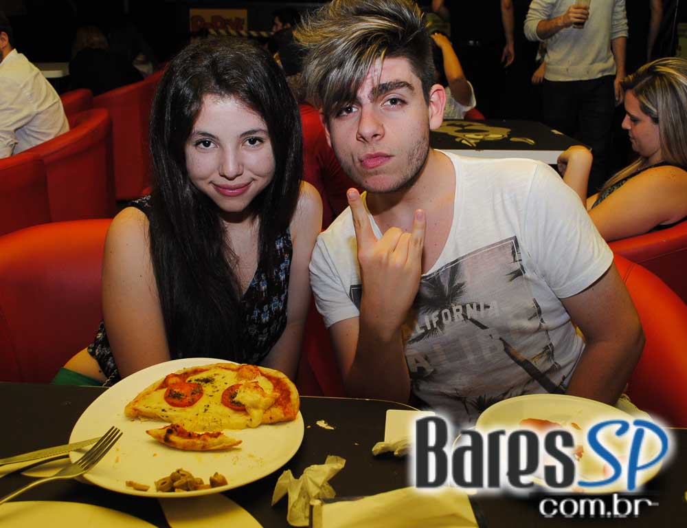 Festa College especial Férias em Acapulco com DJs convidados na balada Blitz Haus Festa College especial Férias em Acapulco com DJs convidados na balada Blitz Haus