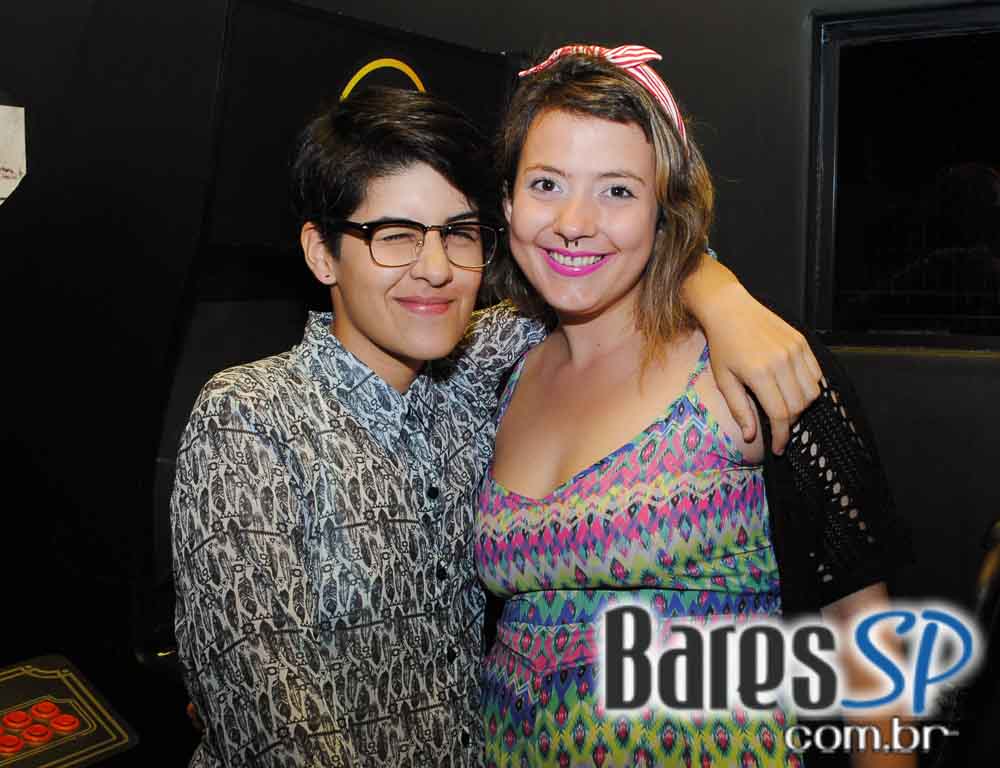 Festa College especial Férias em Acapulco com DJs convidados na balada Blitz Haus Festa College especial Férias em Acapulco com DJs convidados na balada Blitz Haus