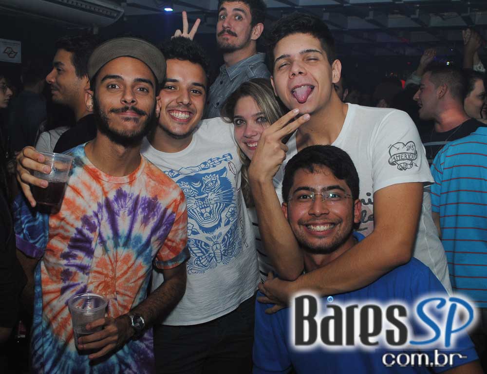 Festa College especial Férias em Acapulco com DJs convidados na balada Blitz Haus Festa College especial Férias em Acapulco com DJs convidados na balada Blitz Haus