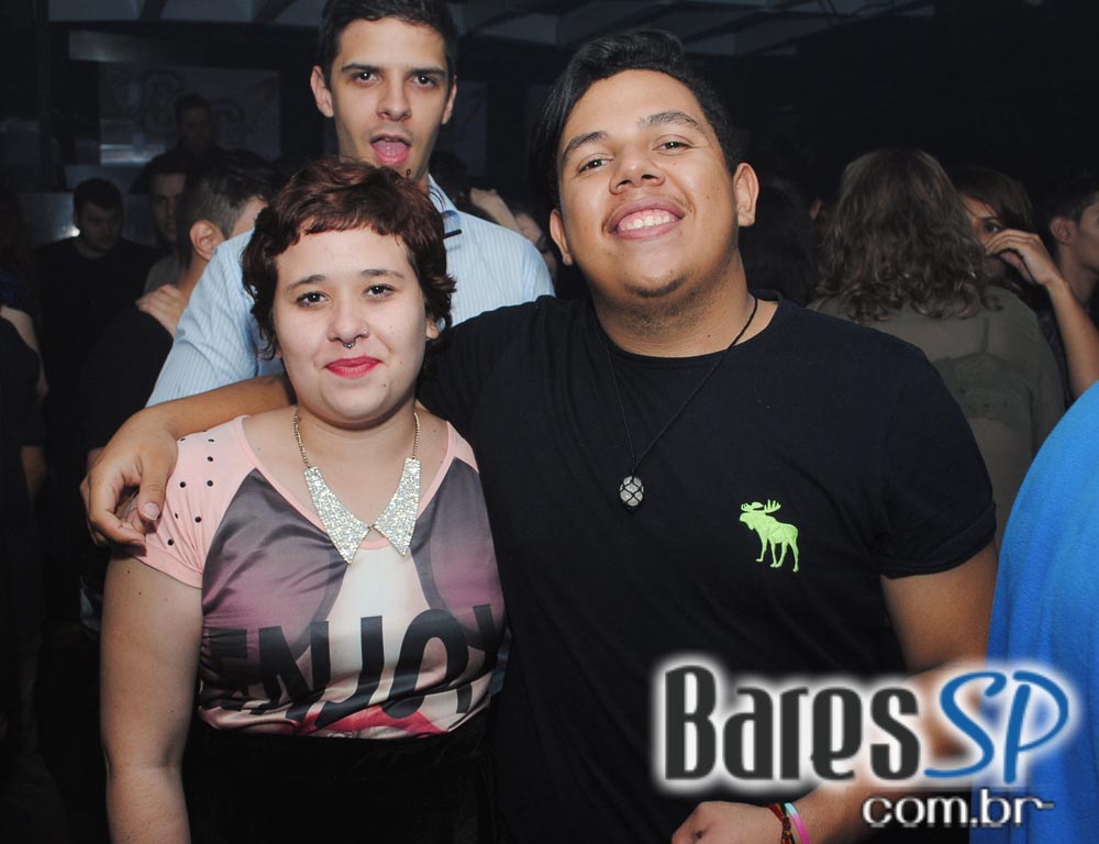 Festa College especial Férias em Acapulco com DJs convidados na balada Blitz Haus Festa College especial Férias em Acapulco com DJs convidados na balada Blitz Haus