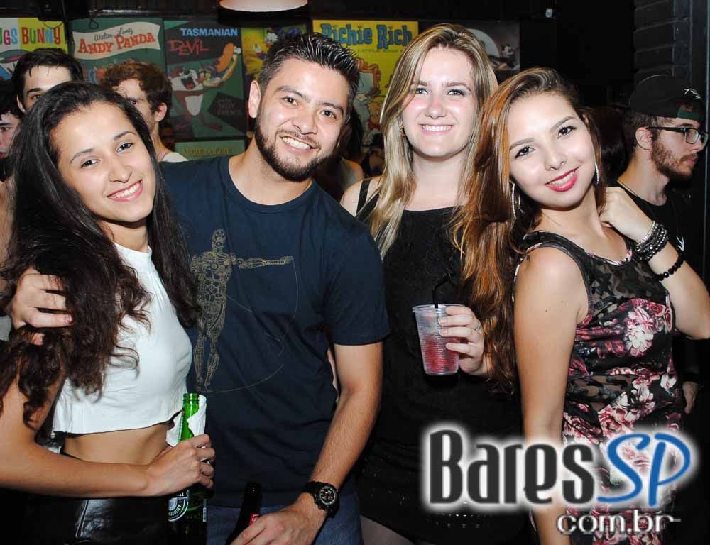 Festa College especial Férias em Acapulco com DJs convidados na balada Blitz Haus Festa College especial Férias em Acapulco com DJs convidados na balada Blitz Haus