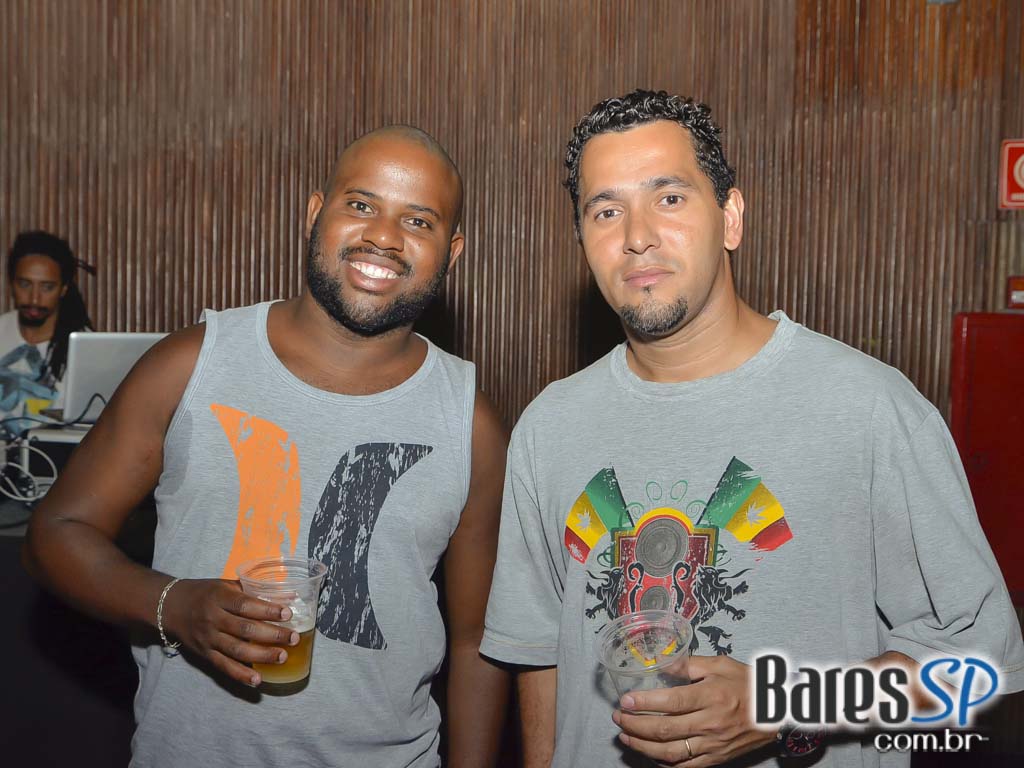 Mato Seco apresentou a turnê Marley Experience no Cine Joia Mato Seco apresentou a turnê Marley Experience no Cine Joia