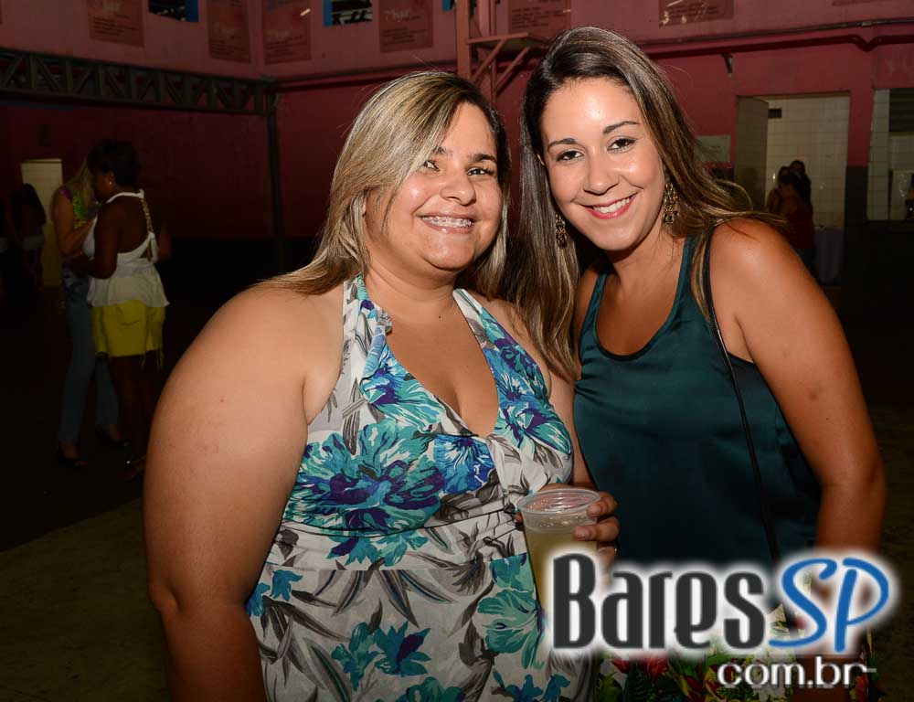 Ensaios da Escola de Samba Rosas de Ouro para o Carnaval de São Paulo 2015 Ensaios da Escola de Samba Rosas de Ouro para o Carnaval de São Paulo 2015