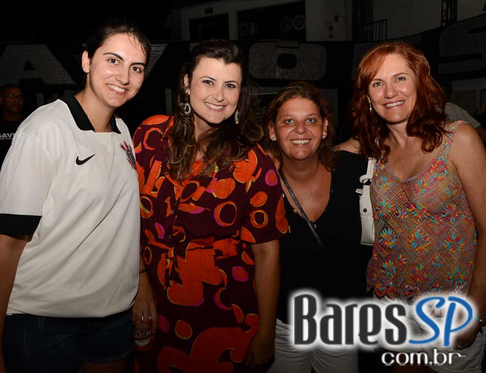 Ensaios da Escola de Samba Gaviões da Fiel para o Carnaval de São Paulo 2015 Ensaios da Escola de Samba Gaviões da Fiel para o Carnaval de São Paulo 2015