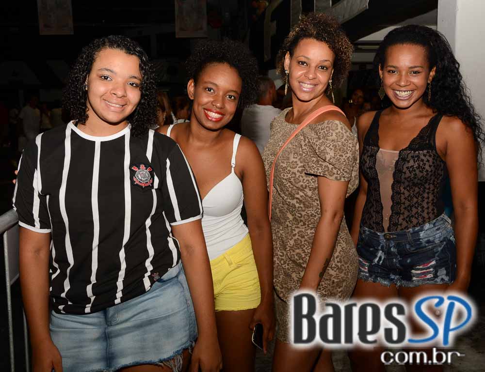 Ensaios da Escola de Samba Gaviões da Fiel para o Carnaval de São Paulo 2015 Ensaios da Escola de Samba Gaviões da Fiel para o Carnaval de São Paulo 2015