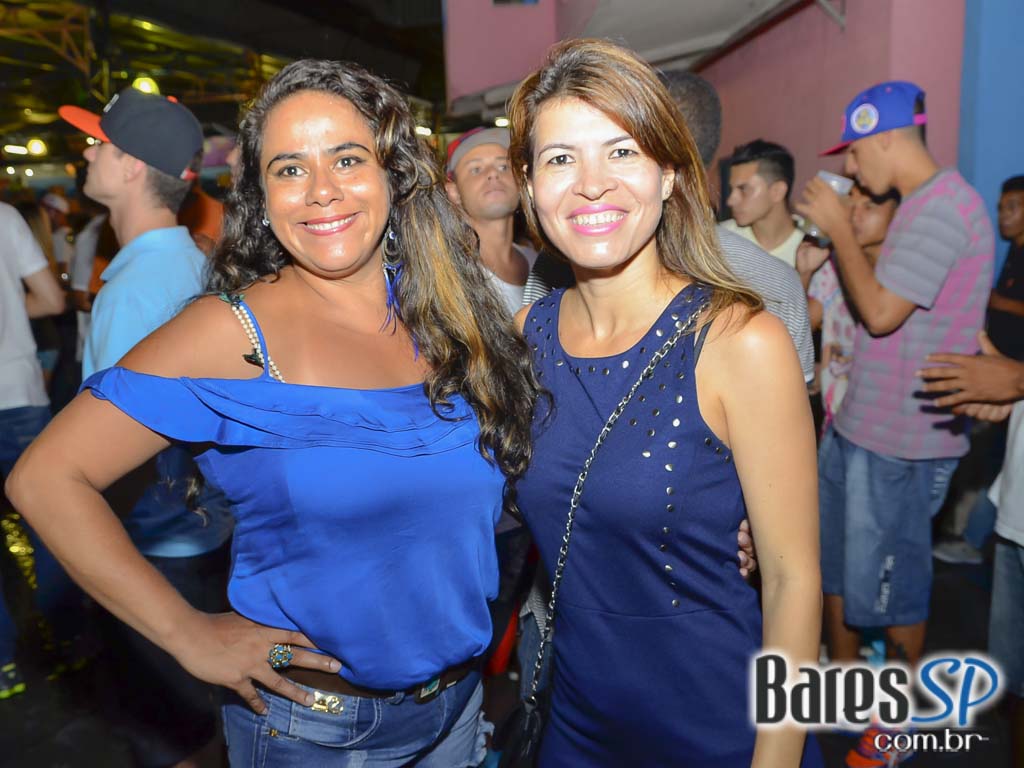 Ensaios da Escola de Samba Rosas de Ouro para o Carnaval de São Paulo 2015 Ensaios da Escola de Samba Rosas de Ouro para o Carnaval de São Paulo 2015