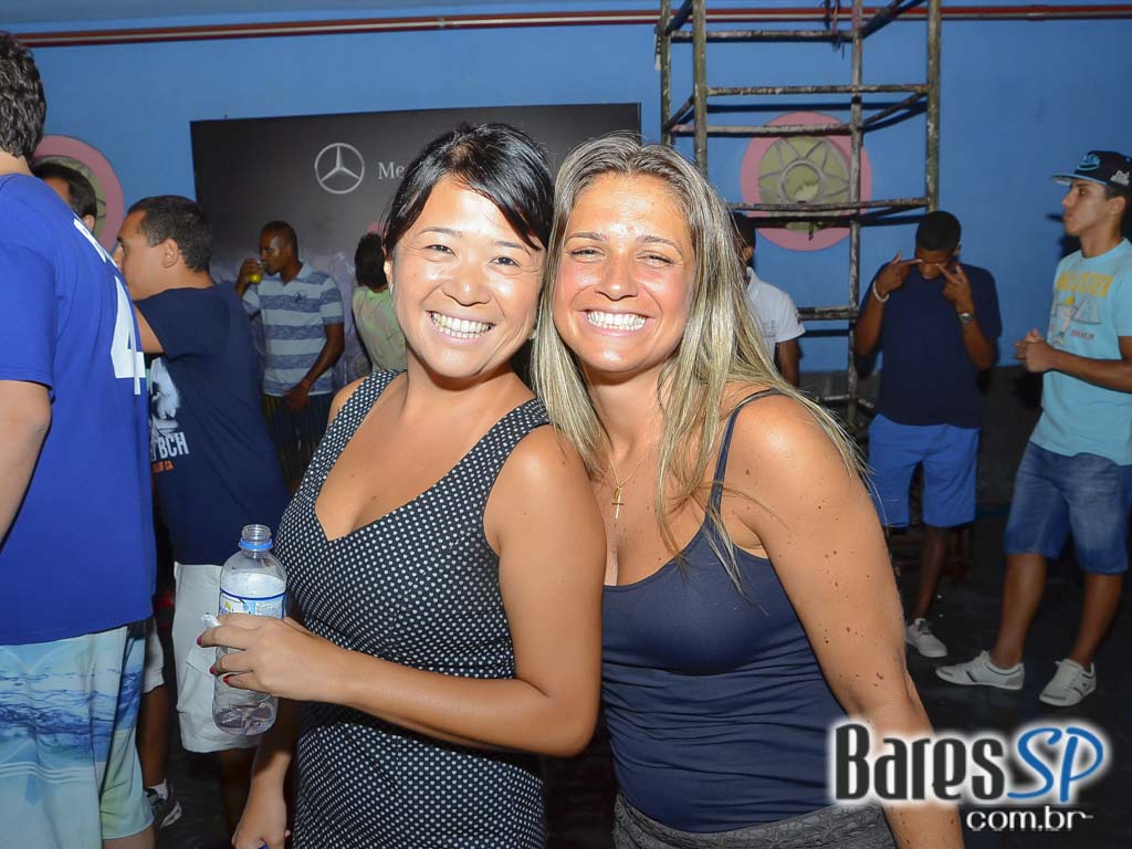 Ensaios da Escola de Samba Rosas de Ouro para o Carnaval de São Paulo 2015 Ensaios da Escola de Samba Rosas de Ouro para o Carnaval de São Paulo 2015