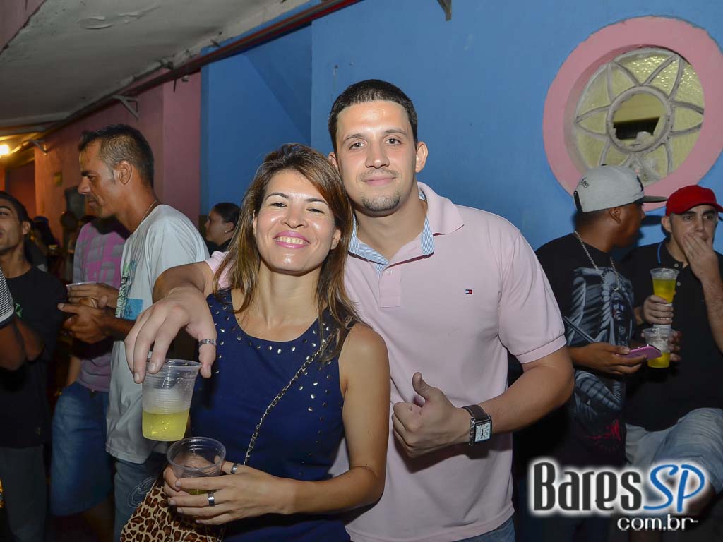 Ensaios da Escola de Samba Rosas de Ouro para o Carnaval de São Paulo 2015 Ensaios da Escola de Samba Rosas de Ouro para o Carnaval de São Paulo 2015