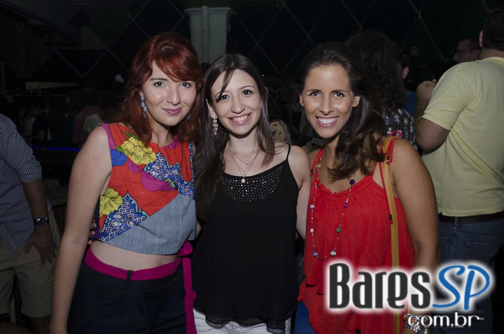 Bloco do Sargento Pimenta se apresentou no Cine Joia em São Paulo Bloco do Sargento Pimenta se apresentou no Cine Joia em São Paulo