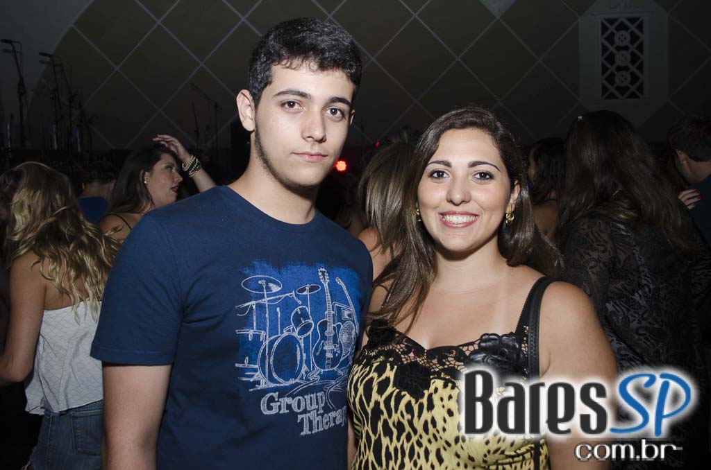 Bloco do Sargento Pimenta se apresentou no Cine Joia em São Paulo Bloco do Sargento Pimenta se apresentou no Cine Joia em São Paulo