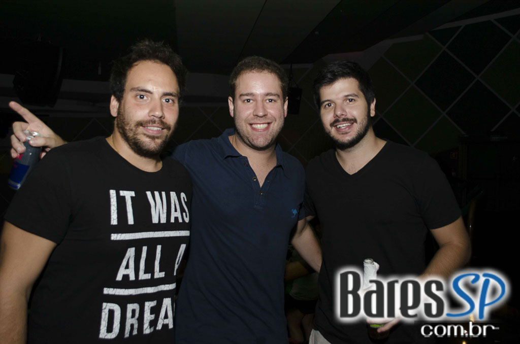 Bloco do Sargento Pimenta se apresentou no Cine Joia em São Paulo Bloco do Sargento Pimenta se apresentou no Cine Joia em São Paulo